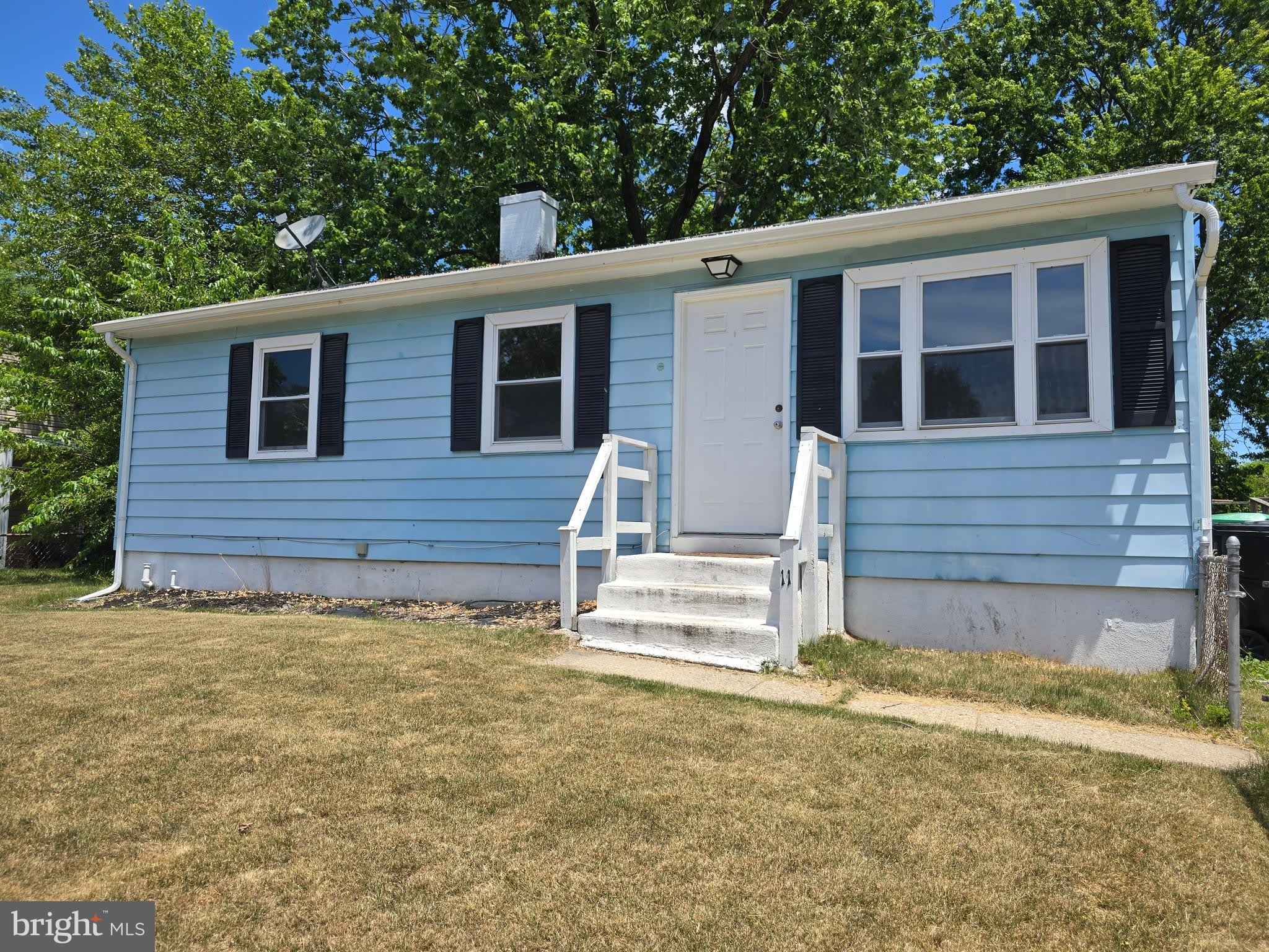 11 Glenwood Drive – photo 4