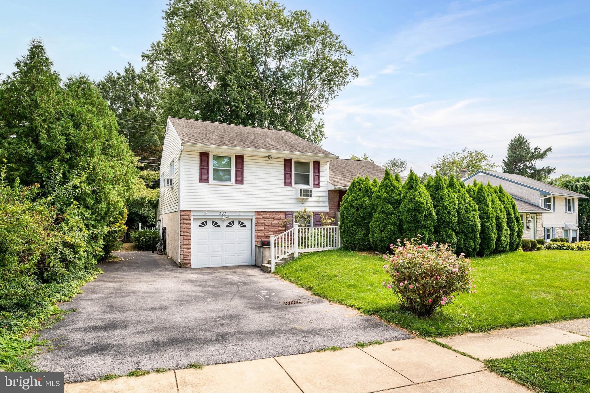 309 WILLIAMS Road – photo 2