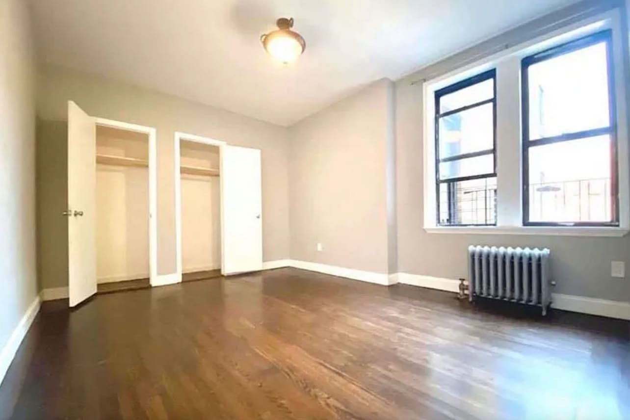 30 W 181st St – photo 5
