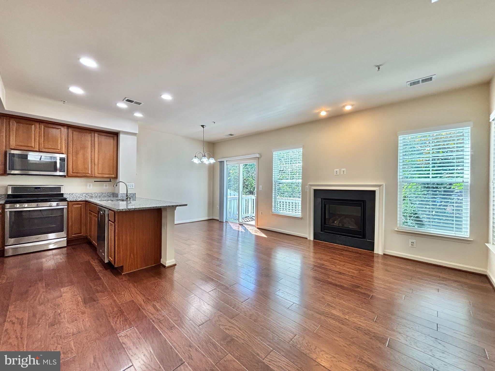 1599 Renate Drive – photo 3