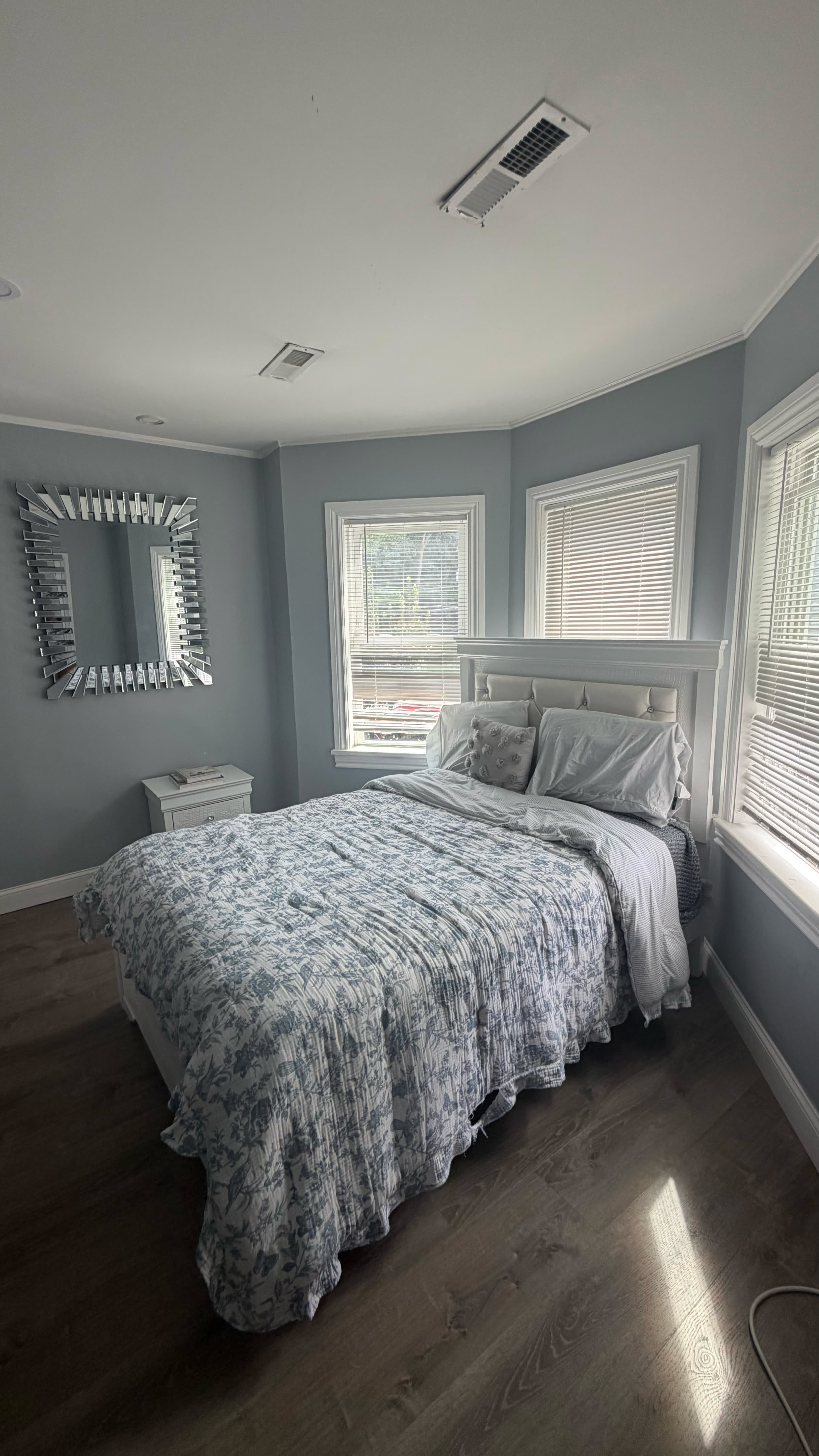 1360 Bedford Street – photo 2