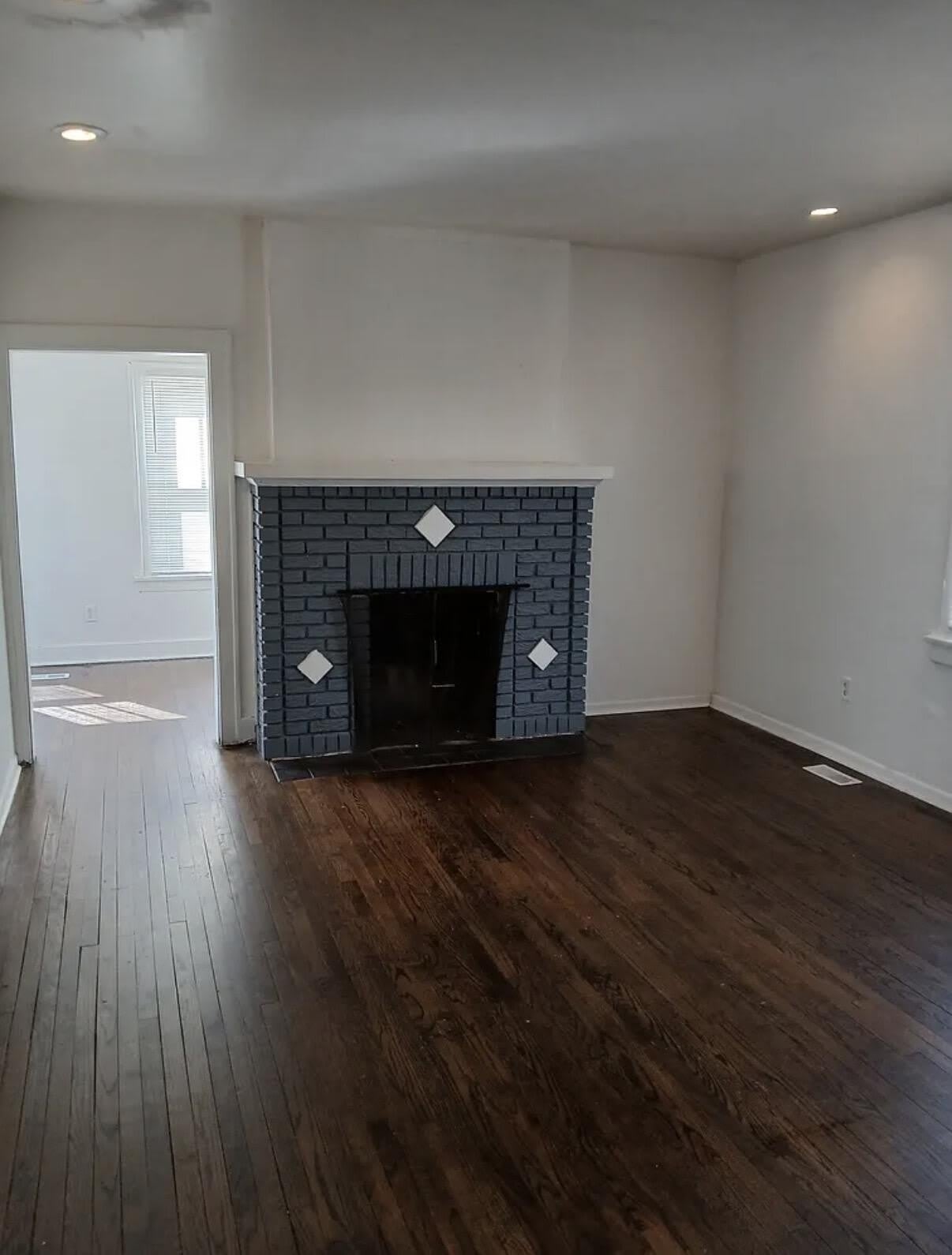 373 S Hamilton Street – photo 4