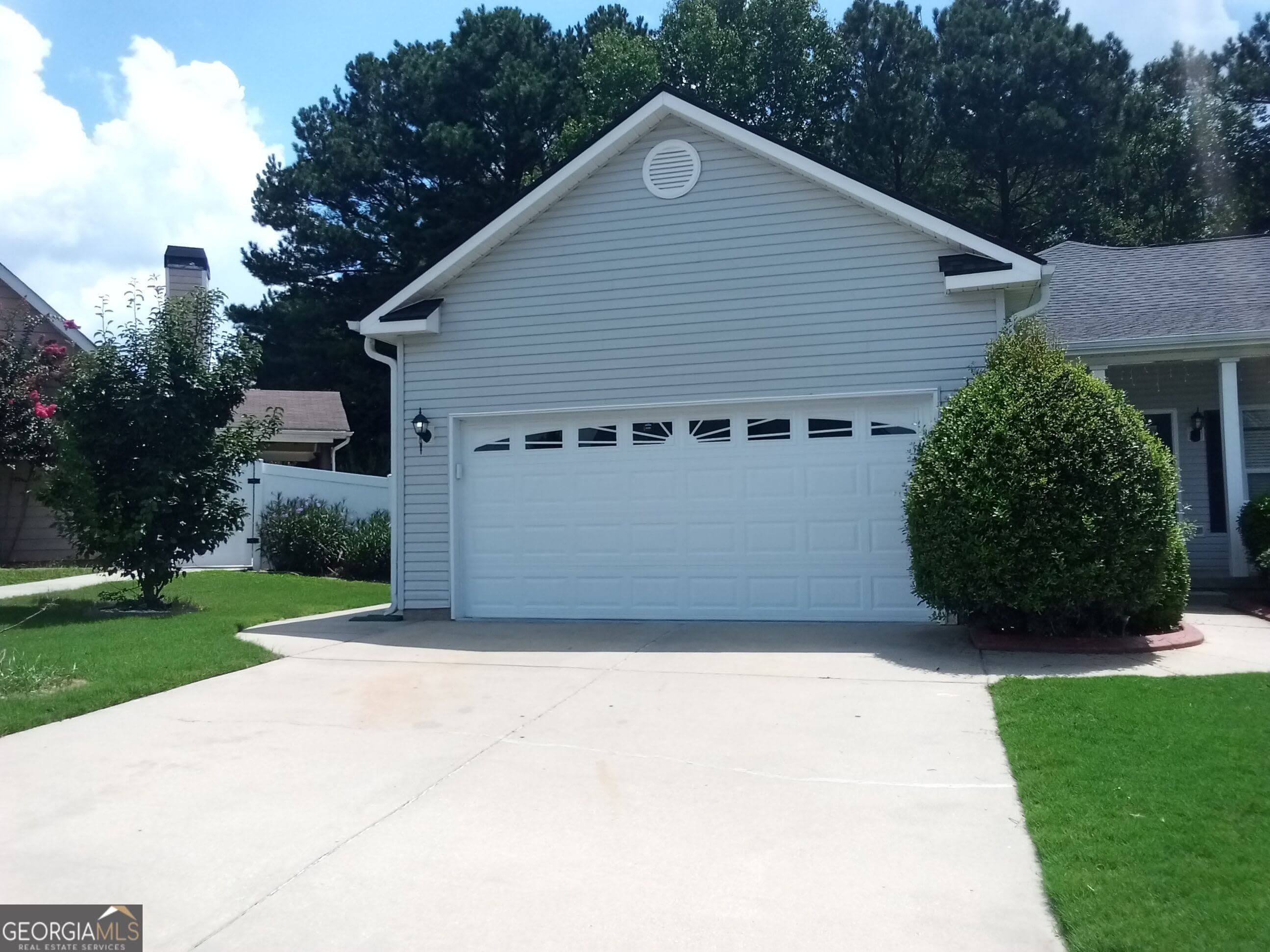 403 St Dunstans Court – photo 2
