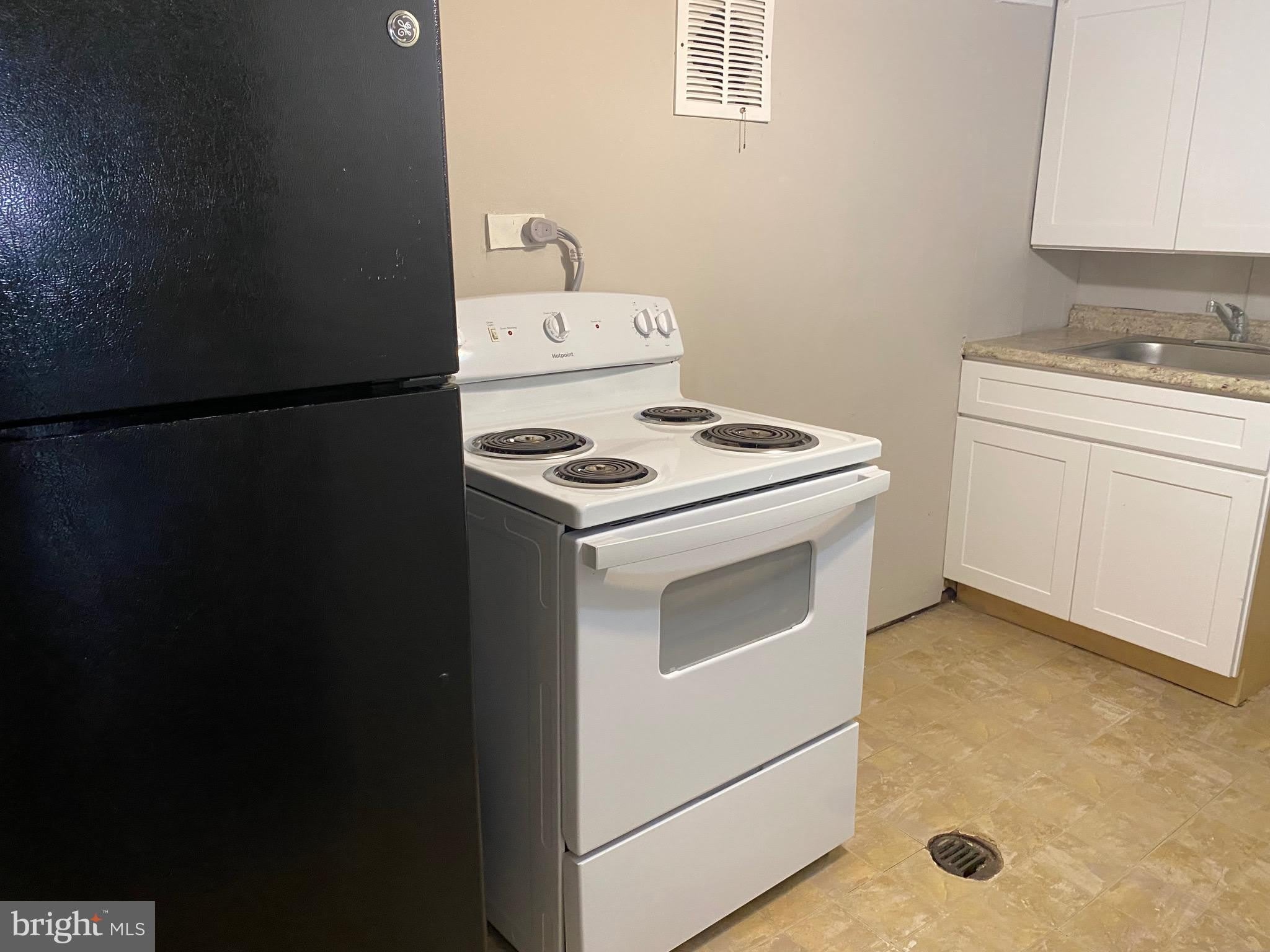 4711 Tecumseh Street – photo 5