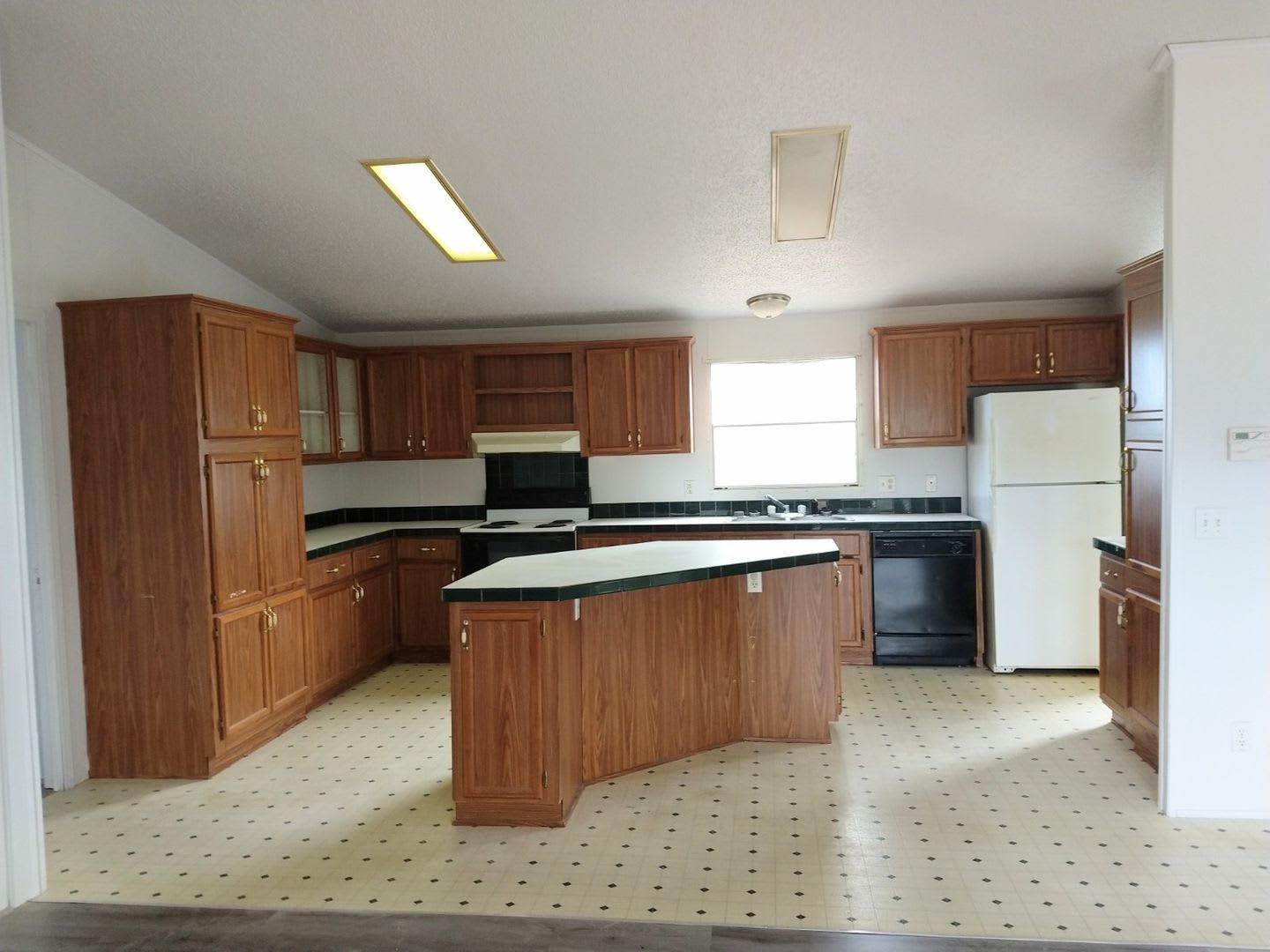 239 Castlebury Lane – photo 5