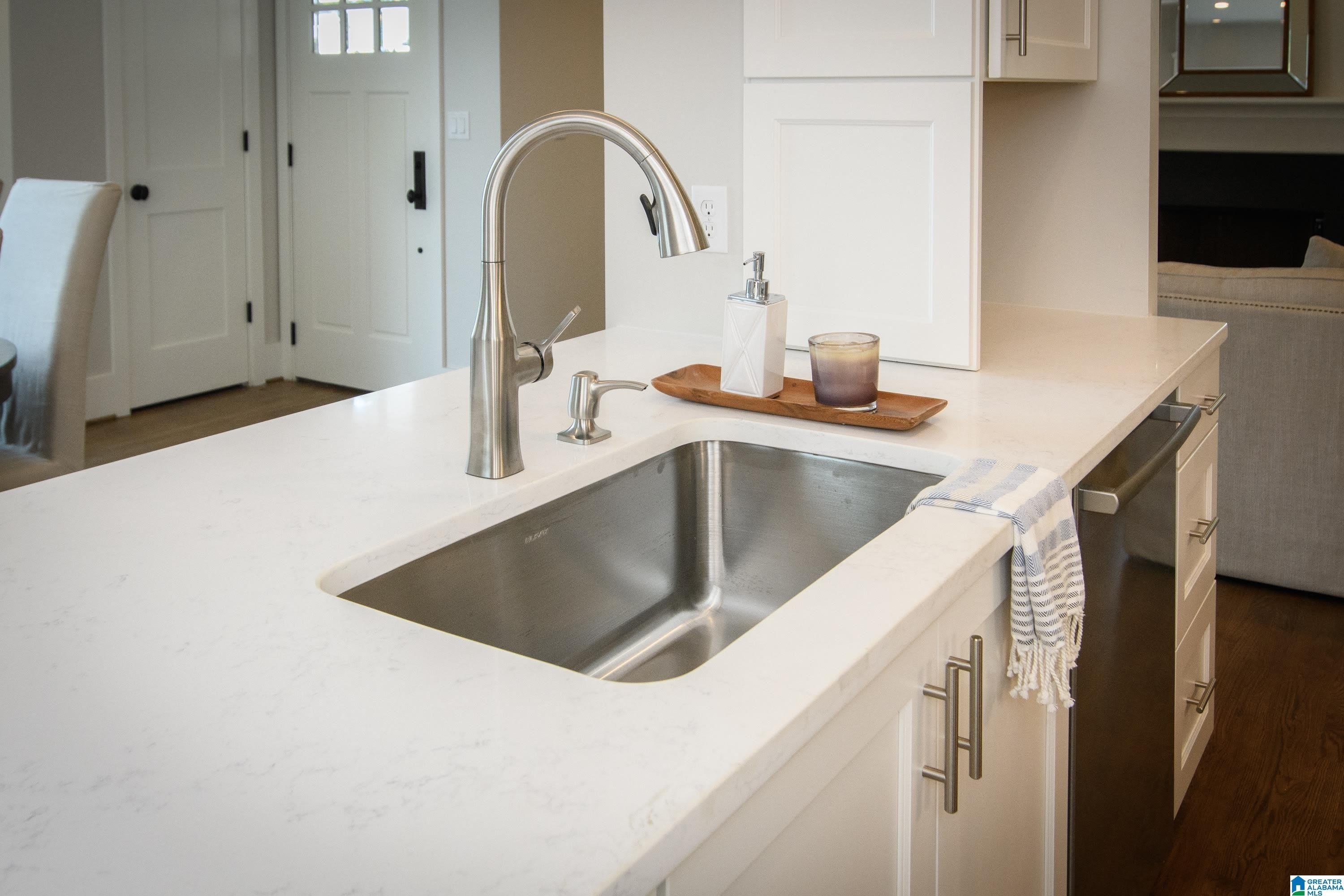 3729 5TH AVENUE – photo 5