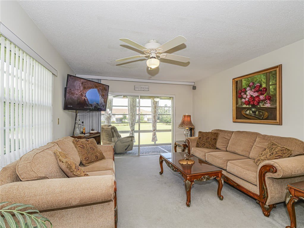 1 Vista Palm Lane – photo 4