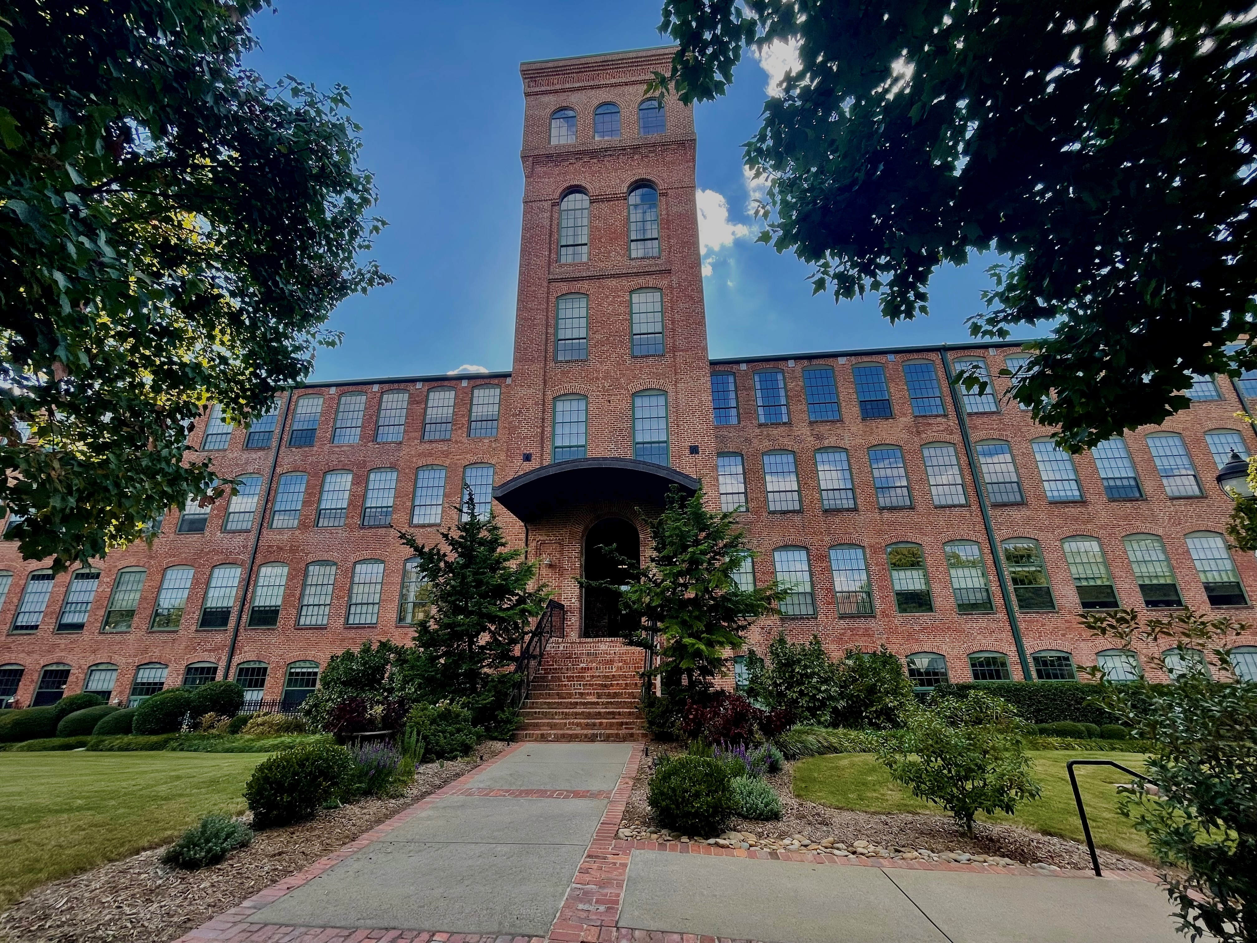 400 Mills Avenue – photo 3