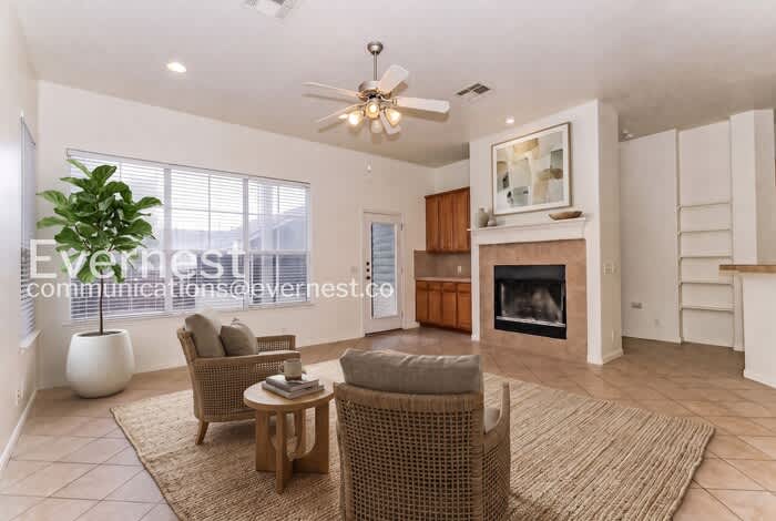 709 West 35th Street – photo 4