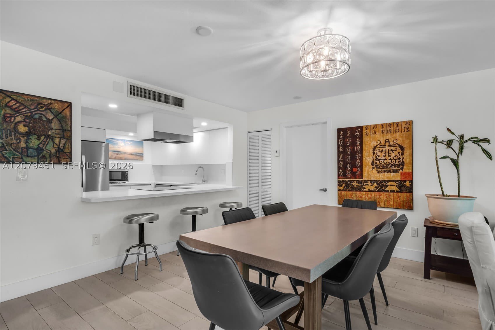 101 Ocean Lane Dr – photo 5