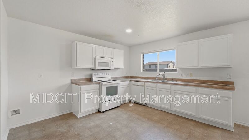 3248 Northwest Blvd – photo 3