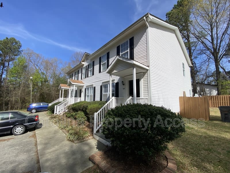 505 Avent Ferry Road – photo 3