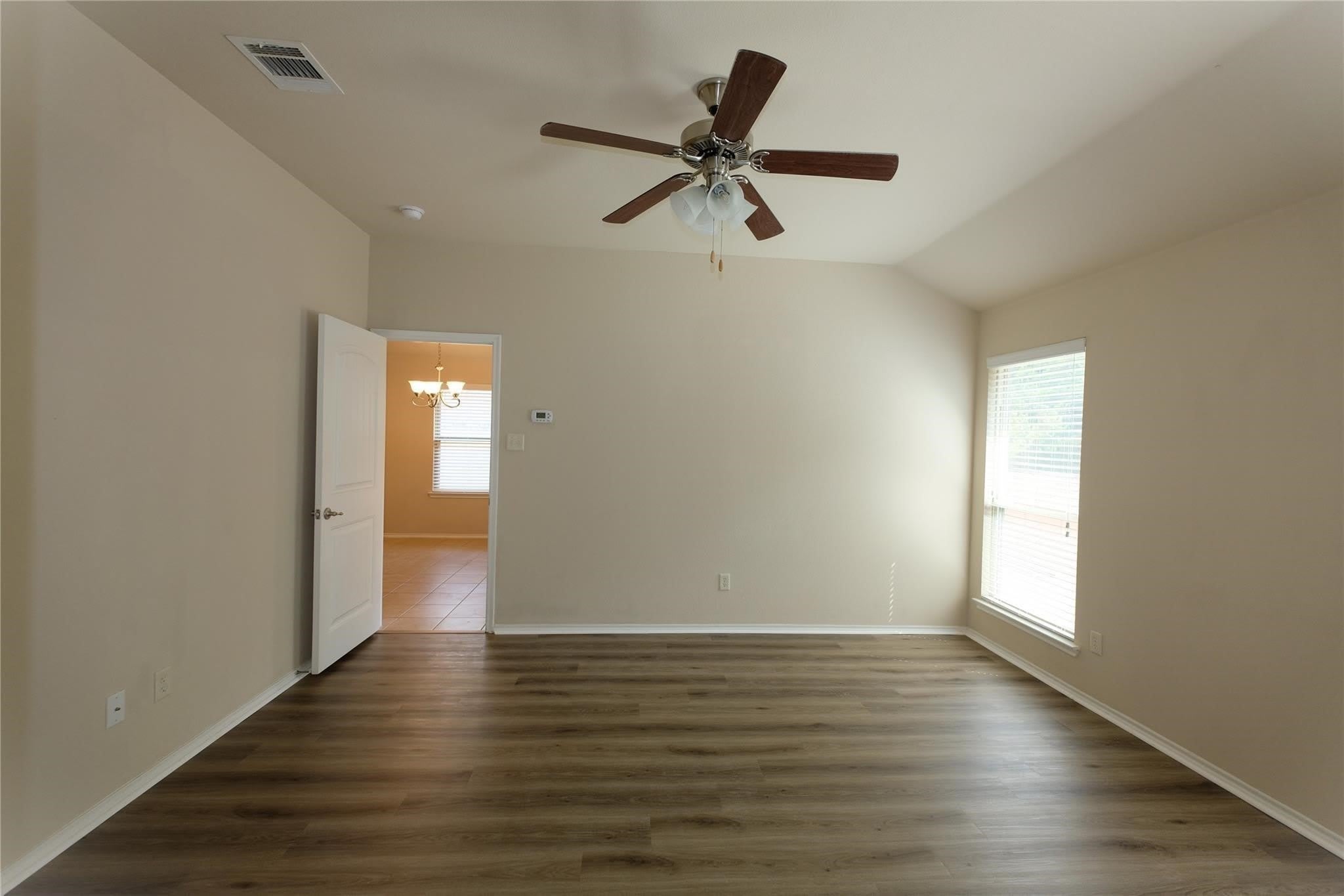929 Hazels Way – photo 5