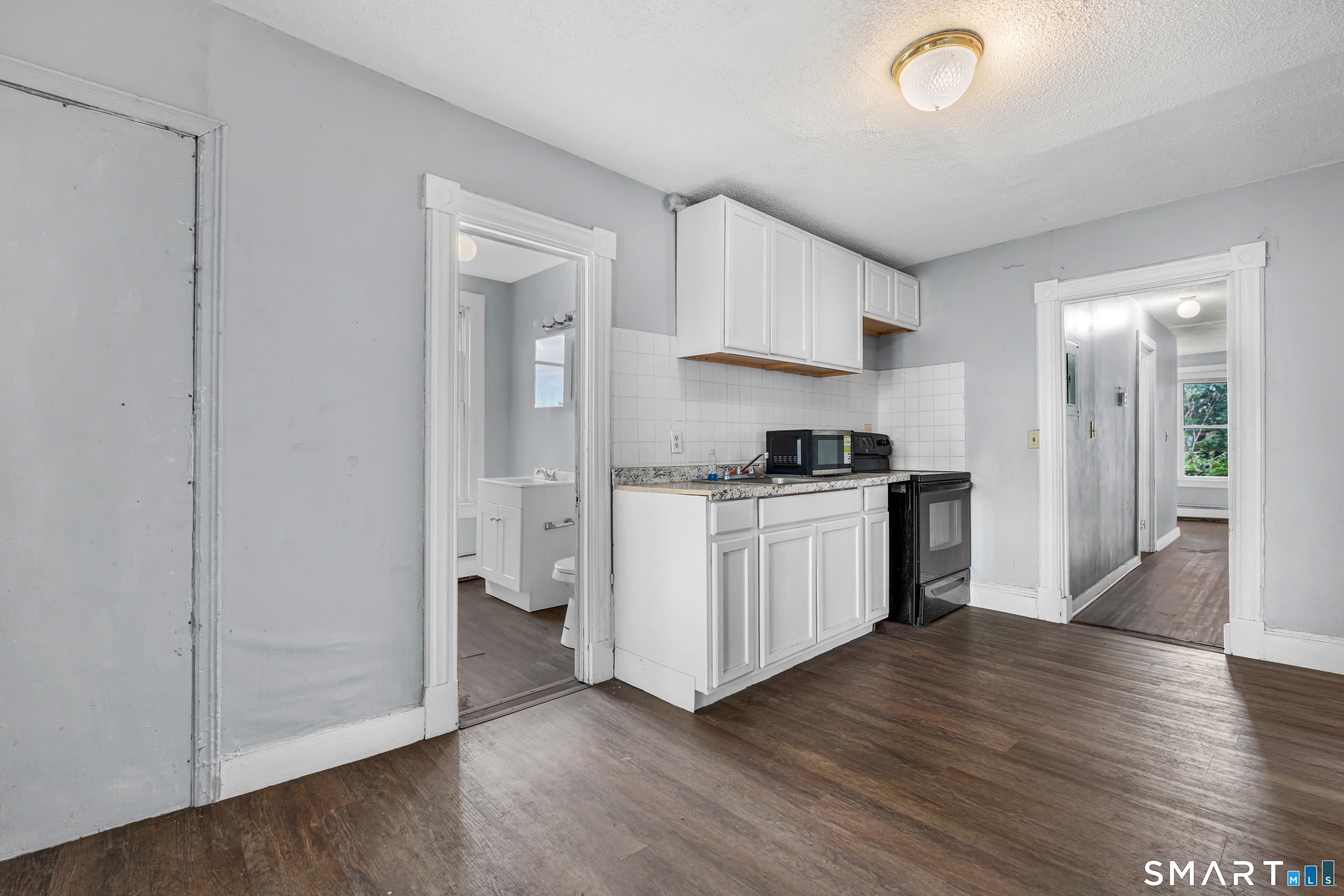 141 Homestead Avenue – photo 5