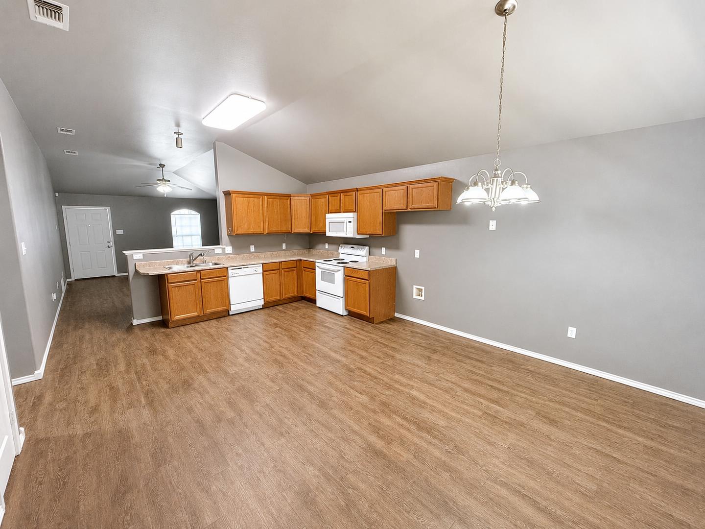 1919 100th Street – photo 3