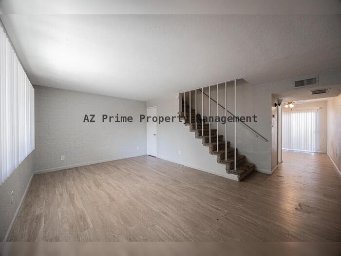 6565 North 19th Avenue – photo 5