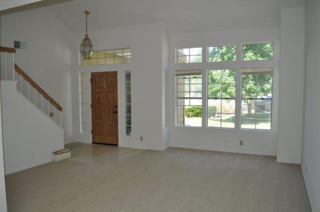 4 Bedroom Home in the Summer Creek Community of West Escondido – photo 5