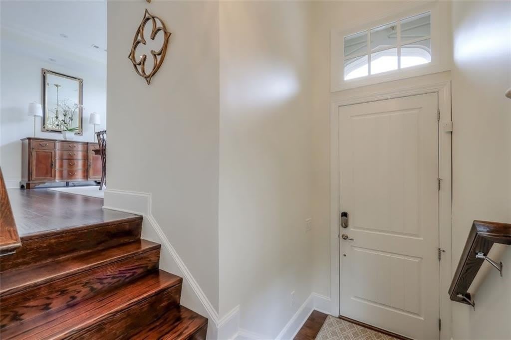 1317 Dover Circle NE – photo 3