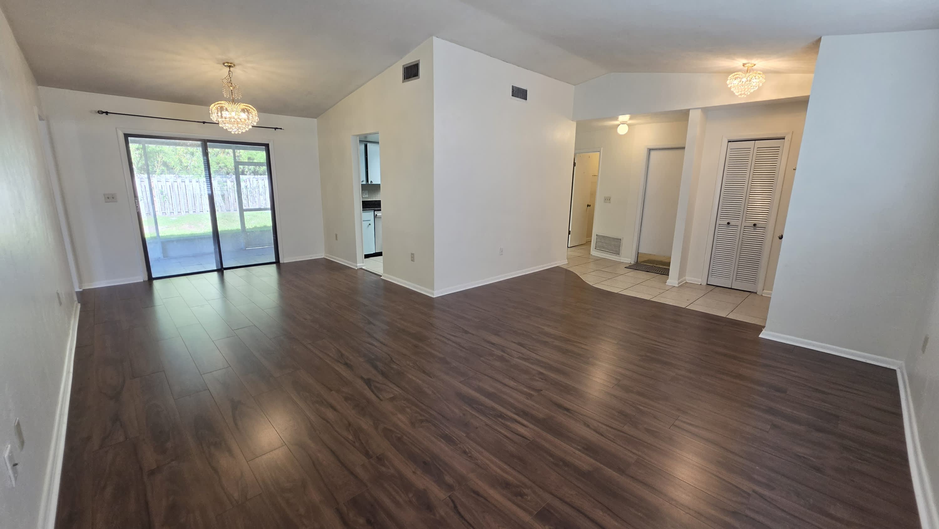 1624 Southwest 77th Terrace – photo 3