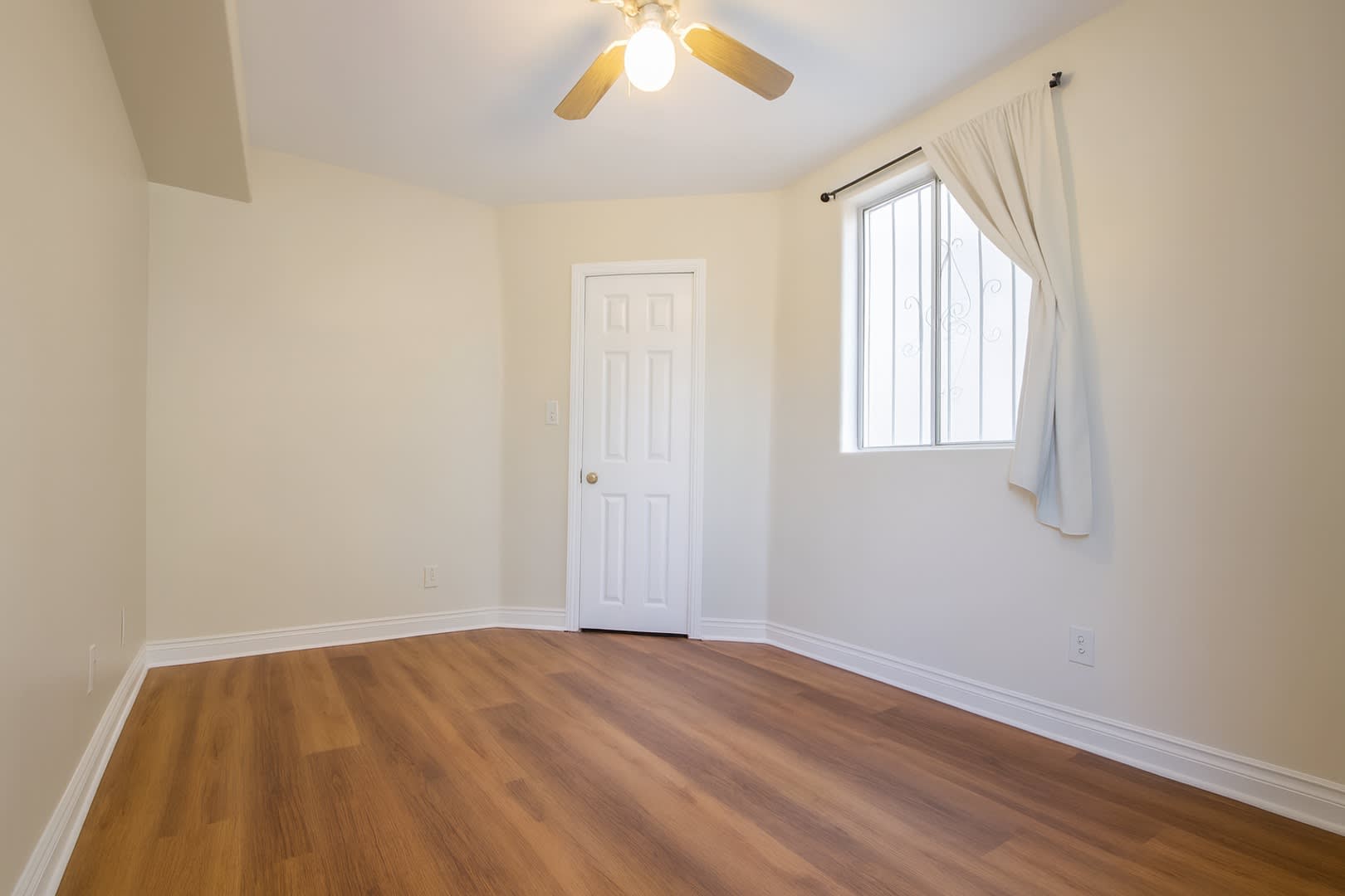 3109 S. Catalina Street – photo 5