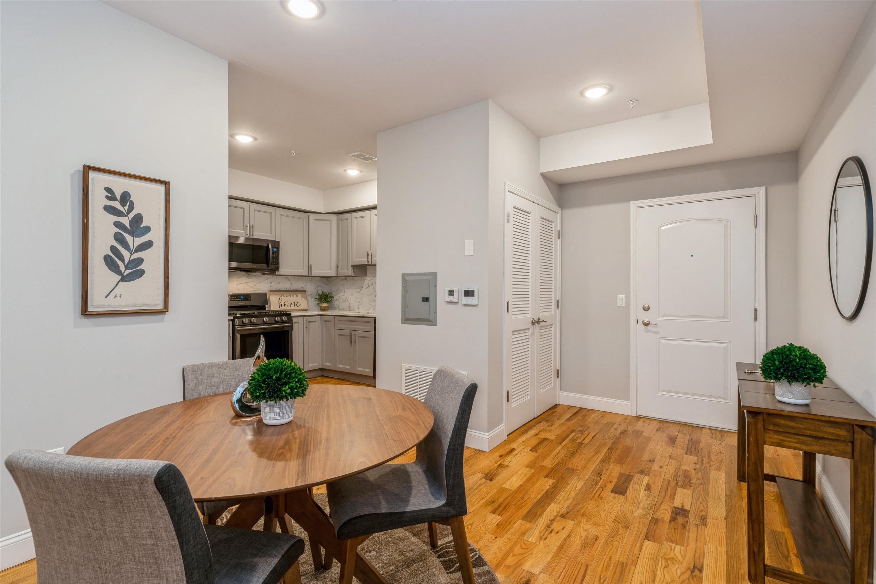 725 SIP ST – photo 3