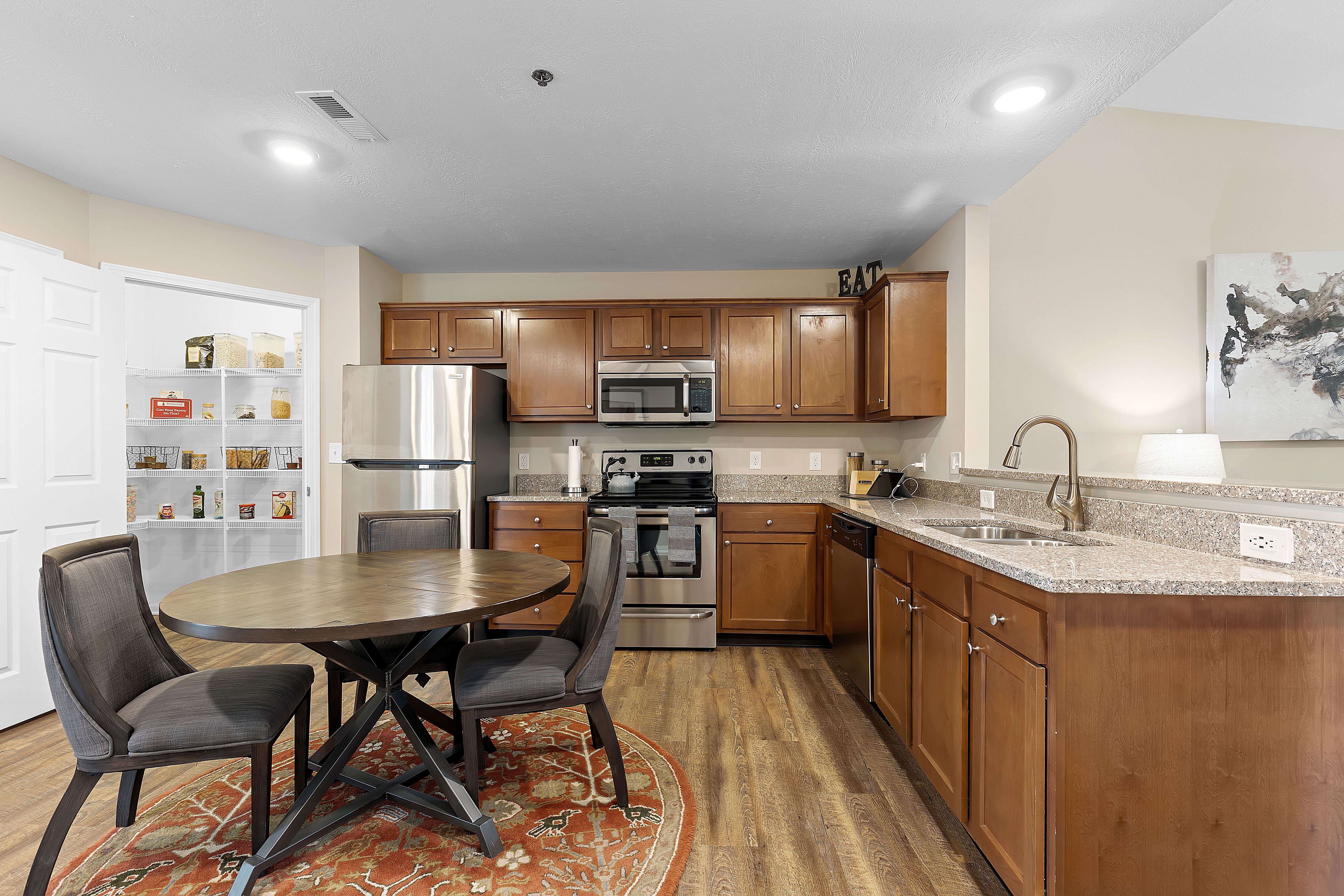 Redwood Shelby Township – photo 4