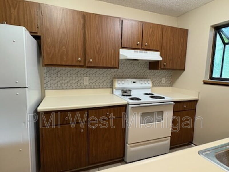 603 Peachtree Place – photo 4