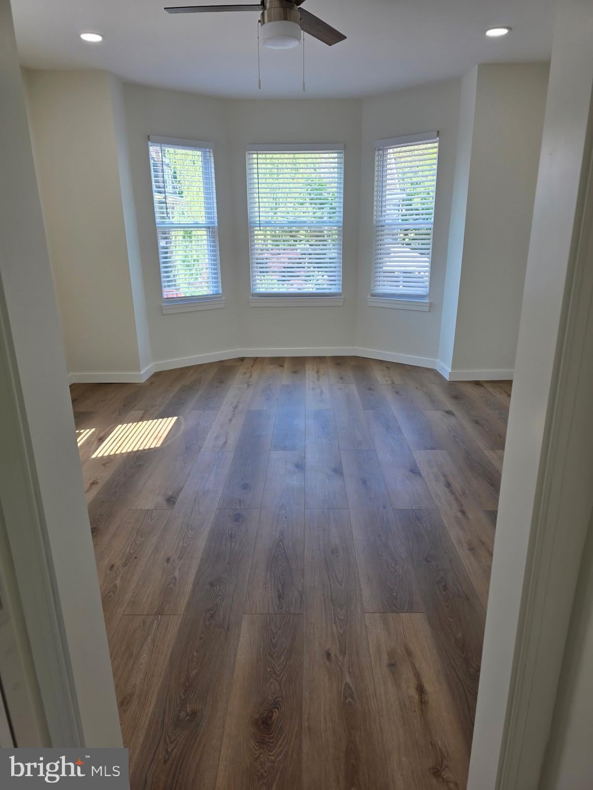 5375 WINGOHOCKING Terrace – photo 4