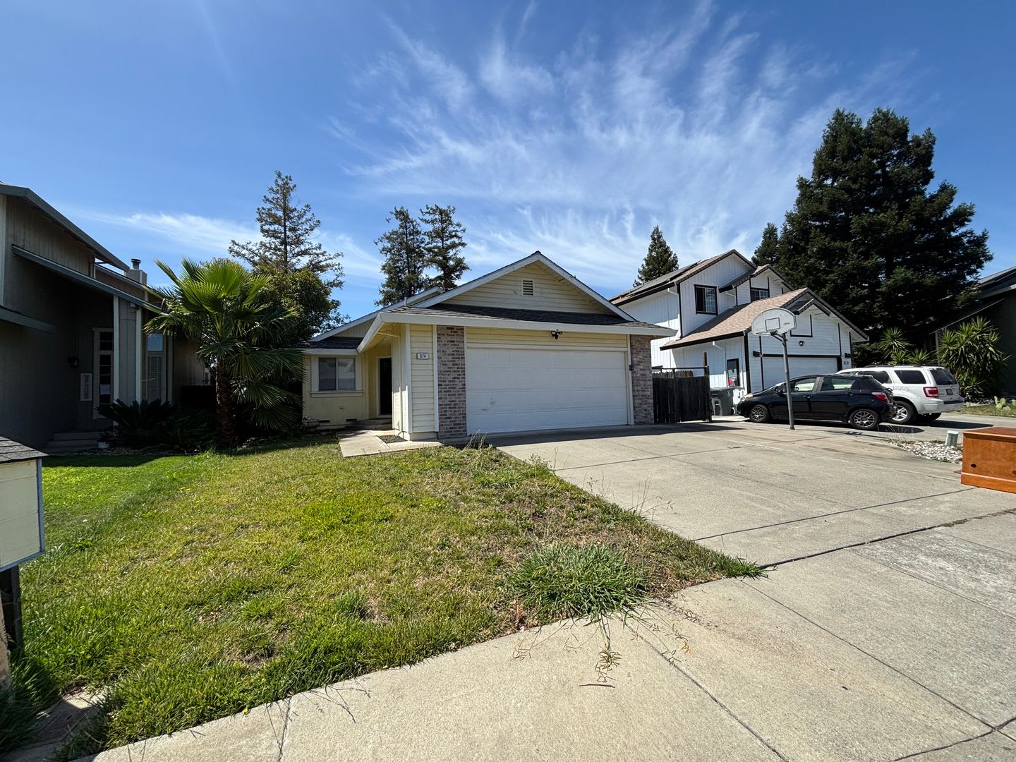 Charming 3 Bed, 2 Bath Home with 2-Car Garage – Rent Ready! – photo 2