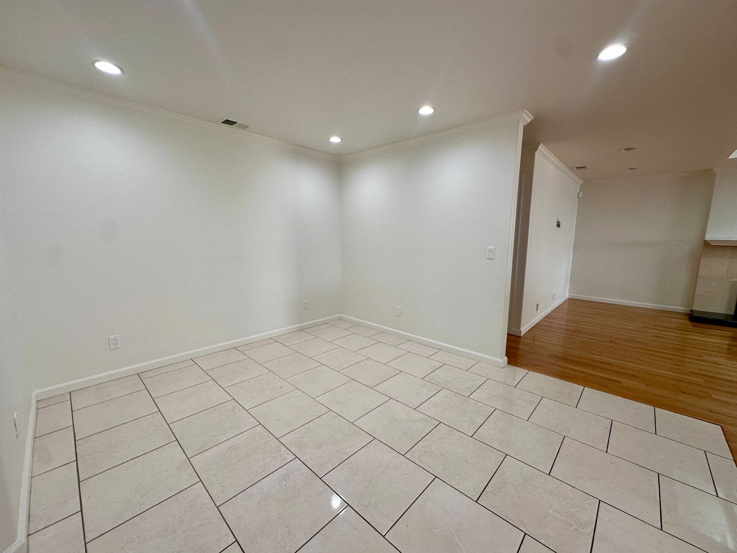 DESIRABLE 4 BEDROOM HOME LOCATED IN TOP TIER SCHOOL DISTRICT – photo 3