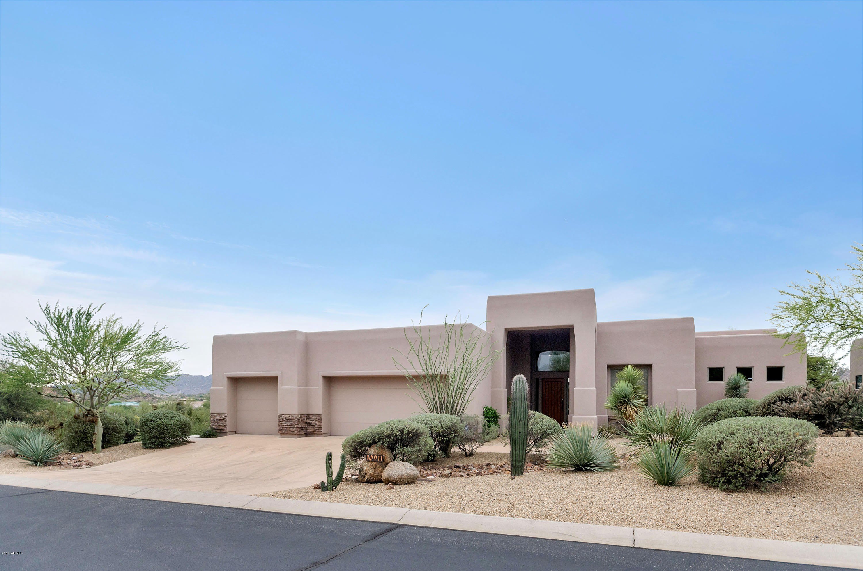 10911 E MARK Lane – photo 1