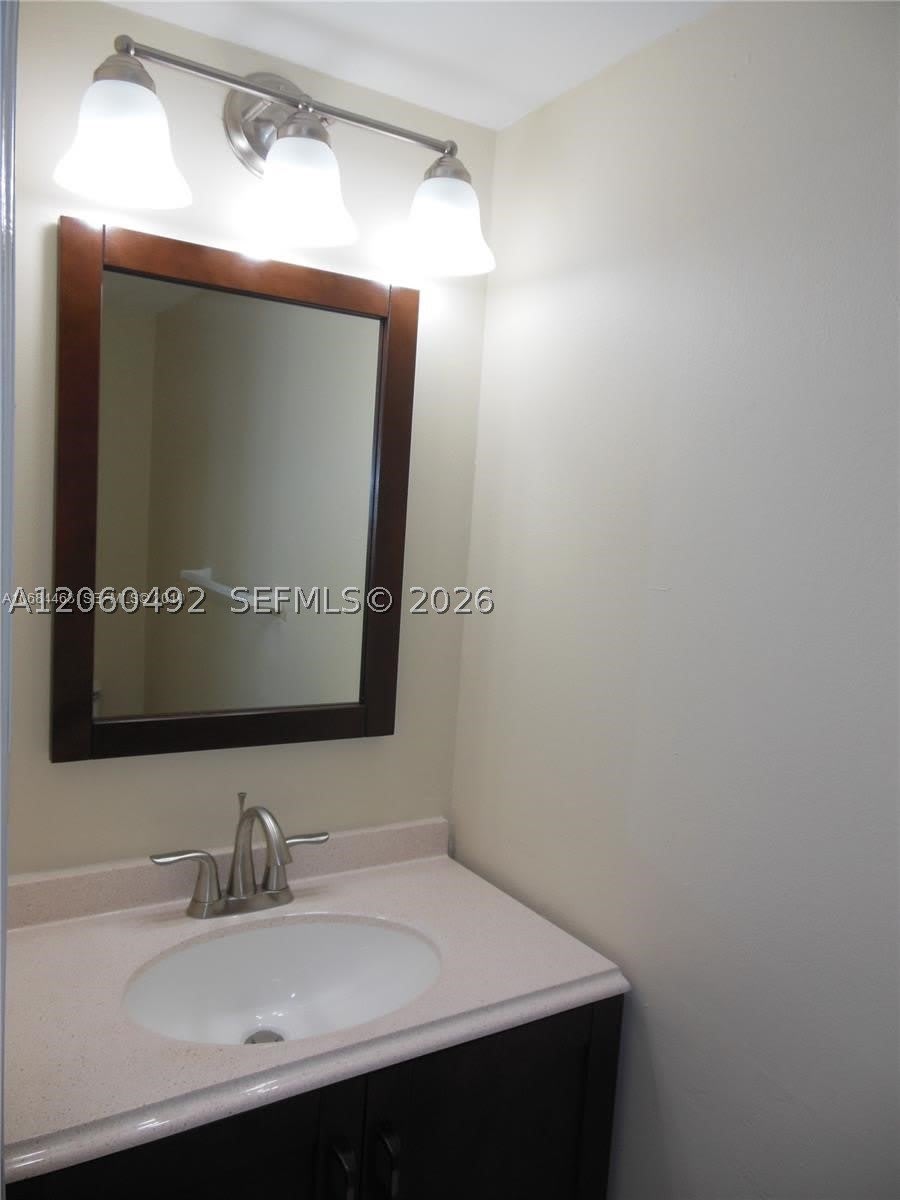1350 W 53rd St – photo 5