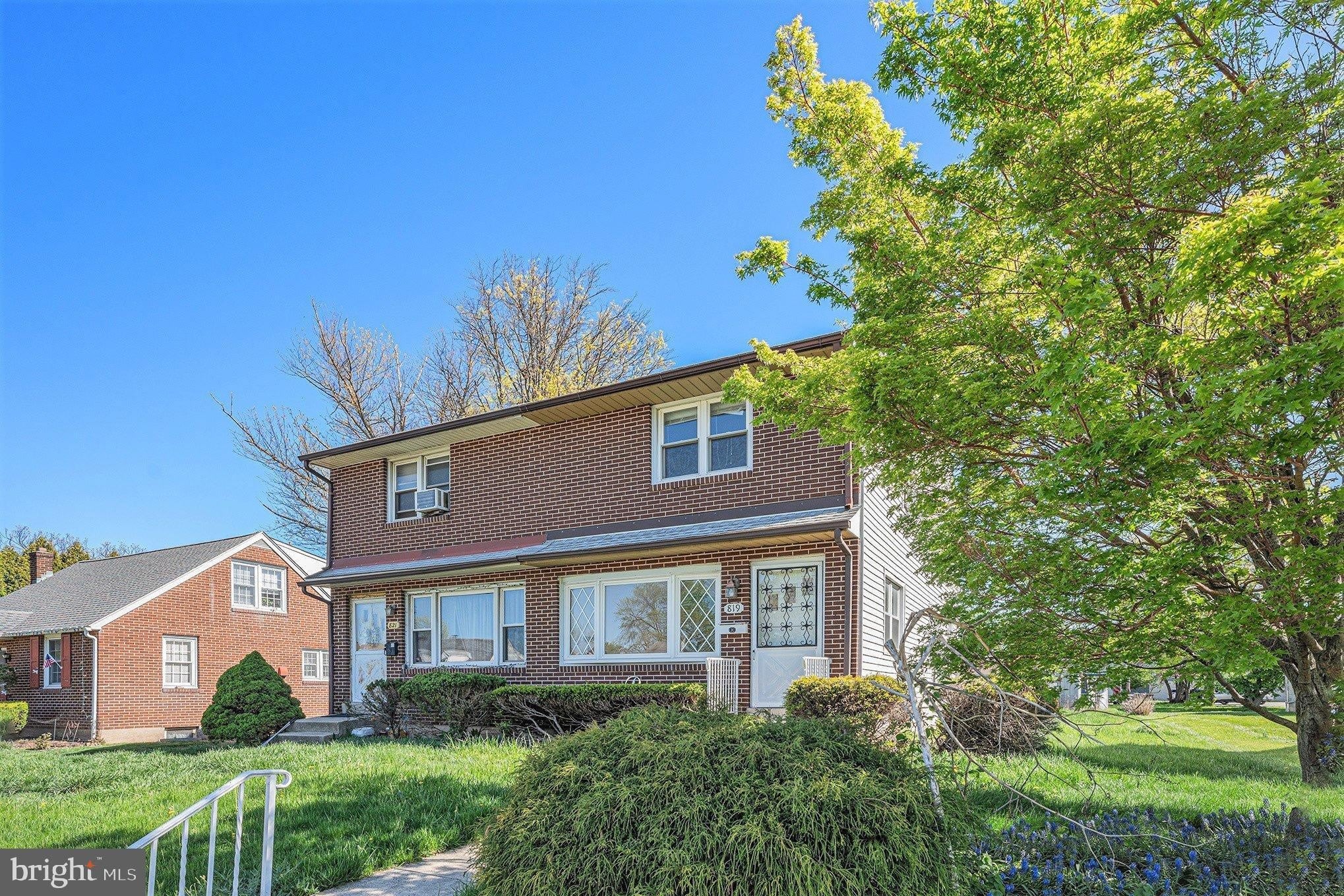 819 W 4TH Street – photo 4