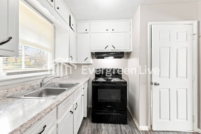 1021 Hagwood Road – photo 5