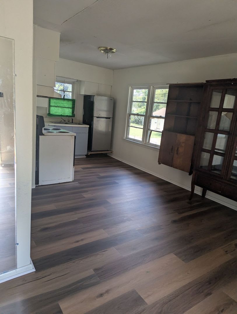 2 Bed 1 Bath House – photo 5