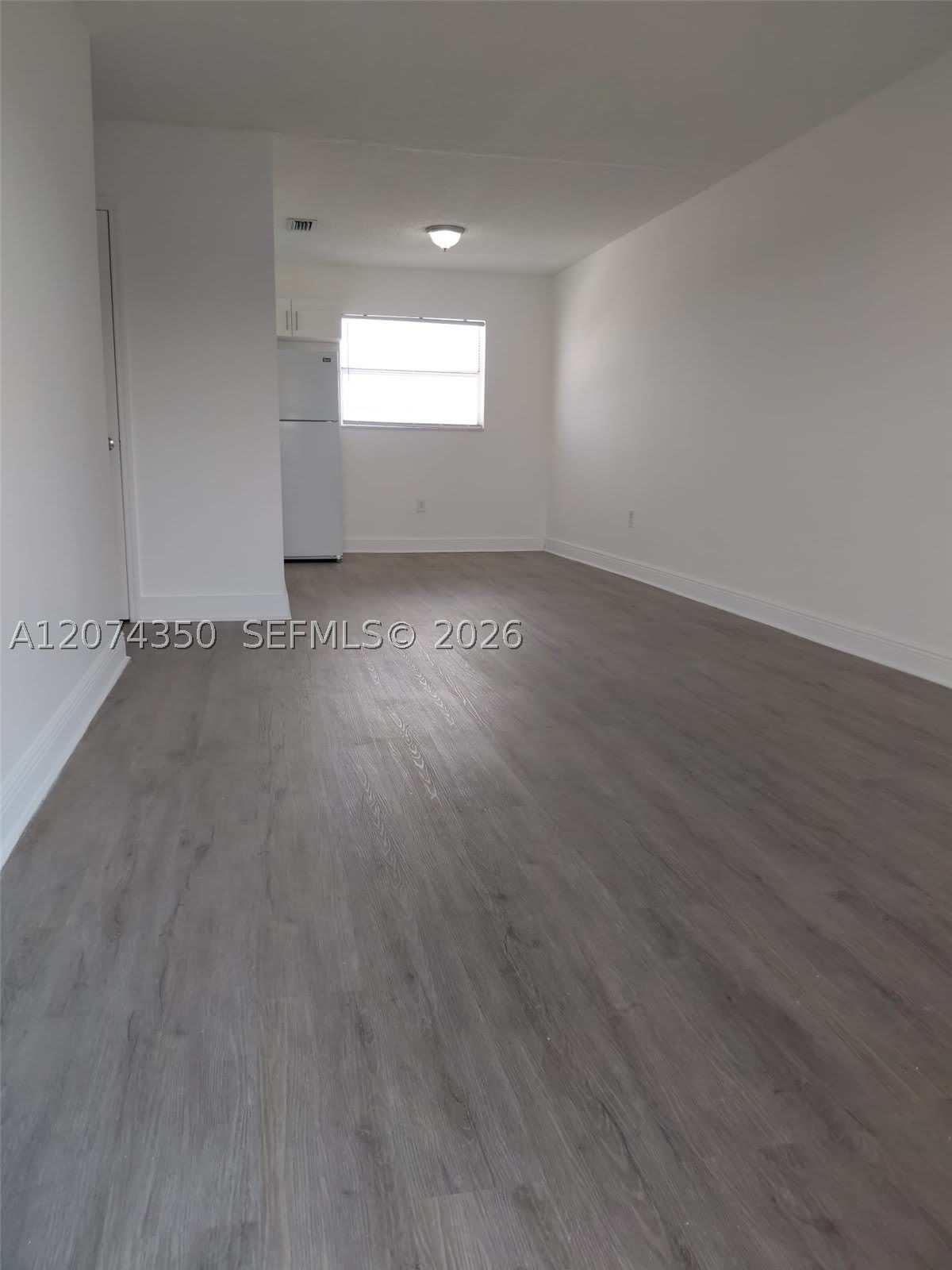 5441 W 24th Ave – photo 2