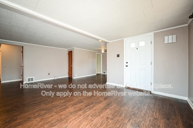 100 Castle Rd – photo 5