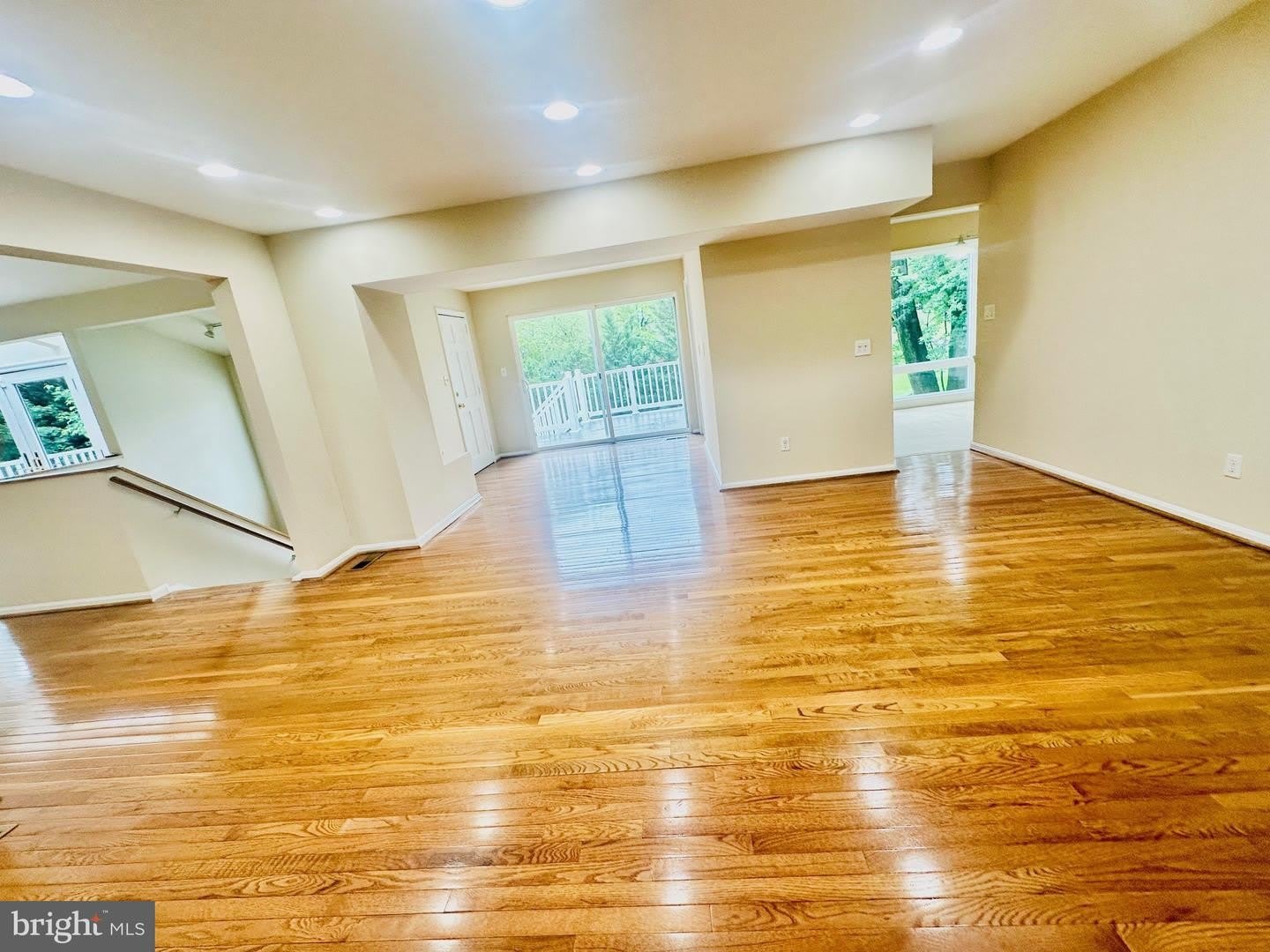9124 WANDERING TRAIL DR – photo 5