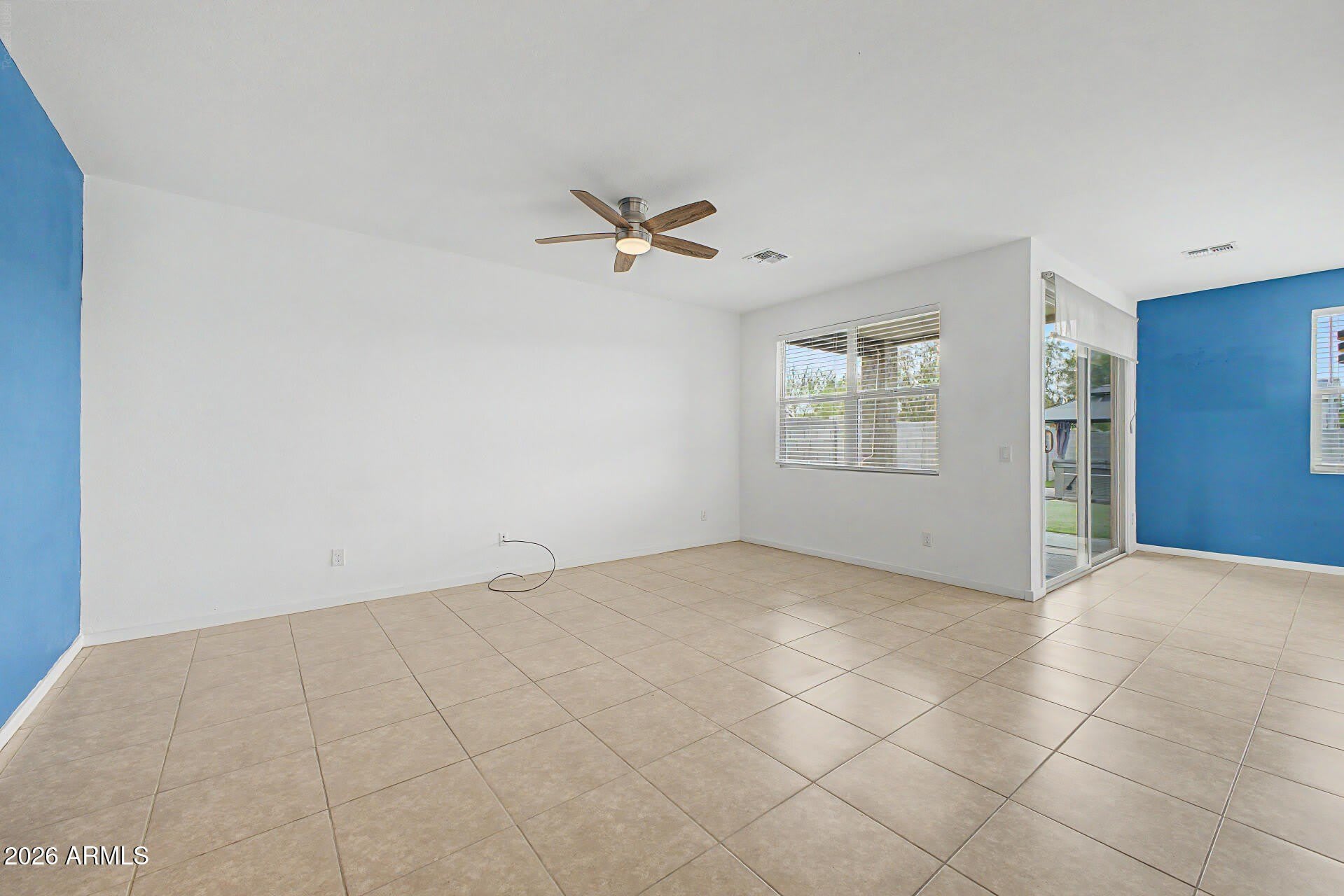18368 W PUGET Avenue – photo 4