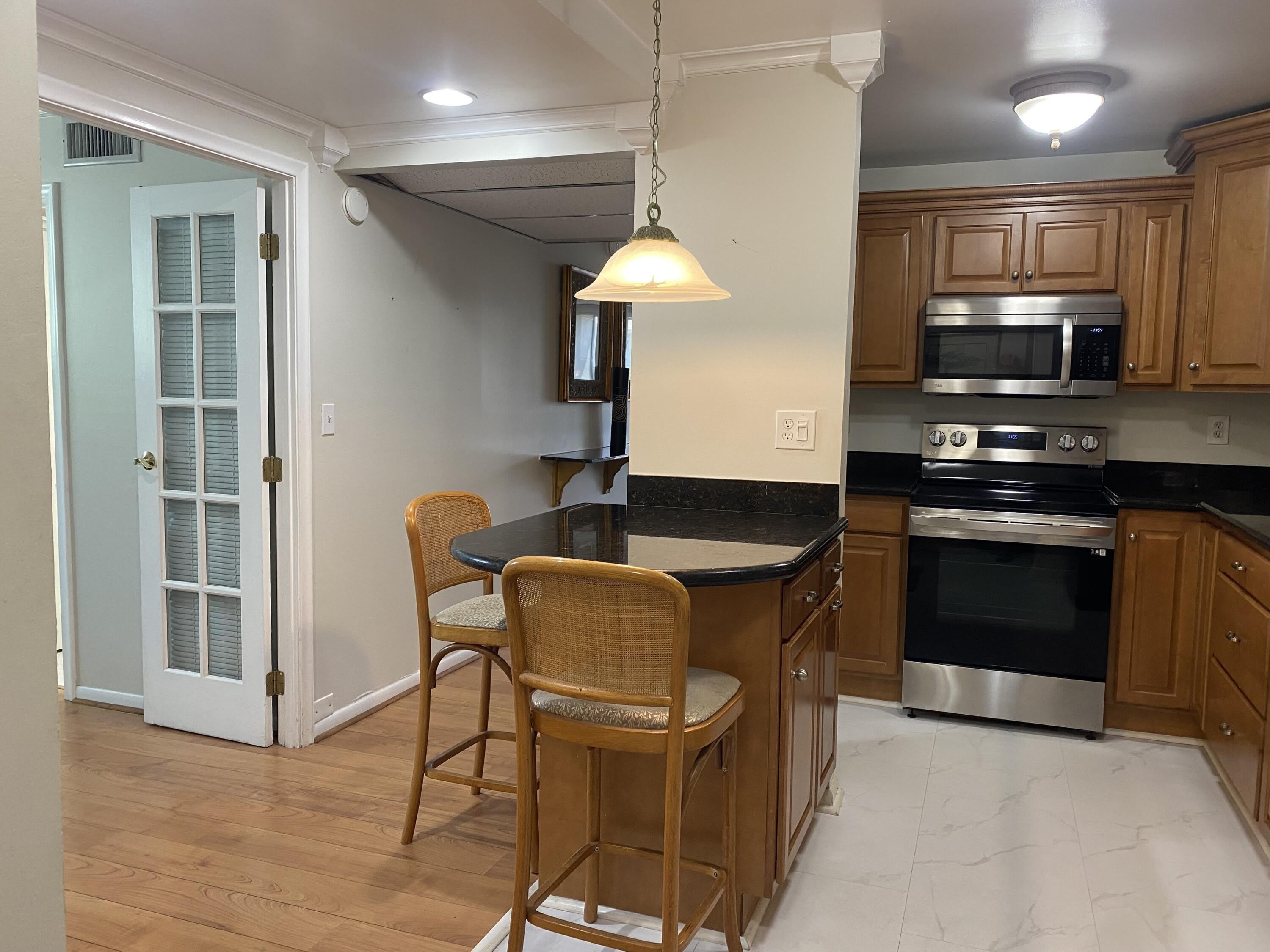 1 Royal Palm Way – photo 3