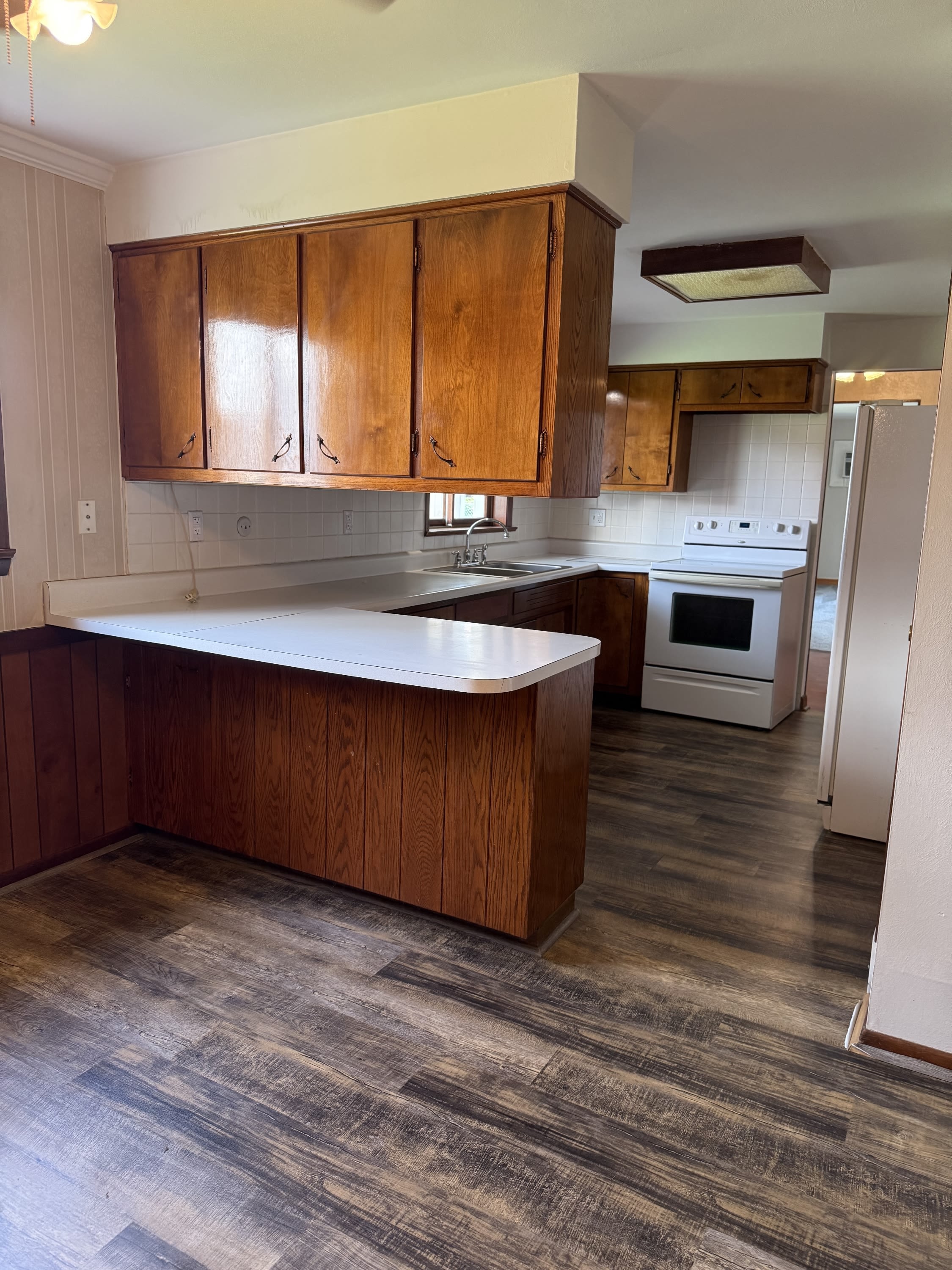 223 James Street – photo 4