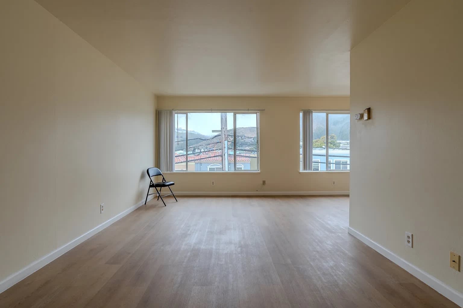 580 Lisbon St – photo 4