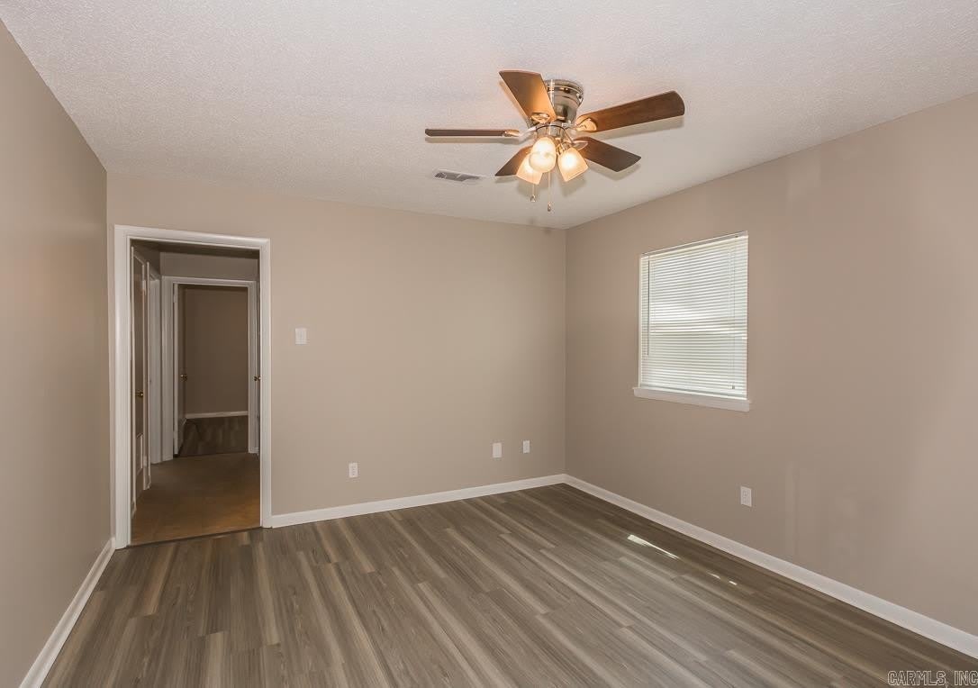 1574 Skyline Drive – photo 1