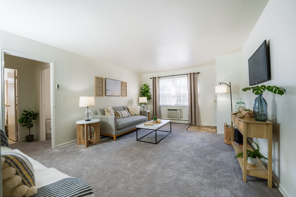 Groton Estates – photo 4