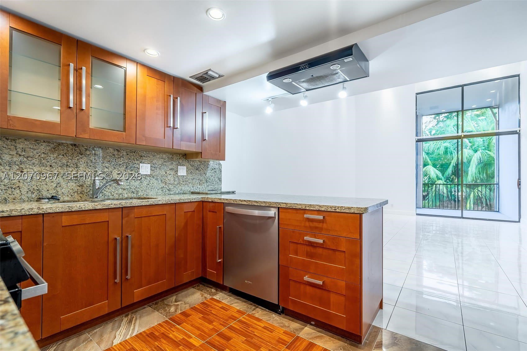 20347 W Country Club Dr – photo 3
