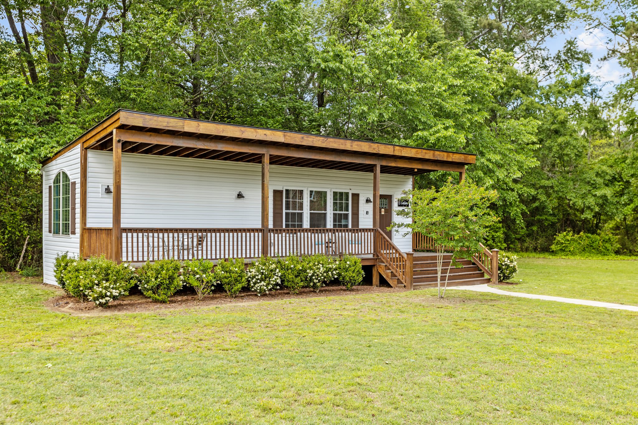 2110 Las Flores Lane – photo 2