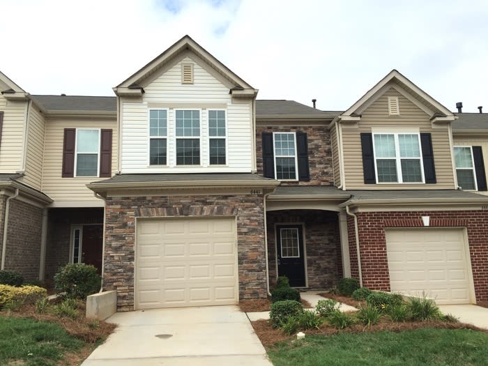 6441 Silver Star Lane – photo 1