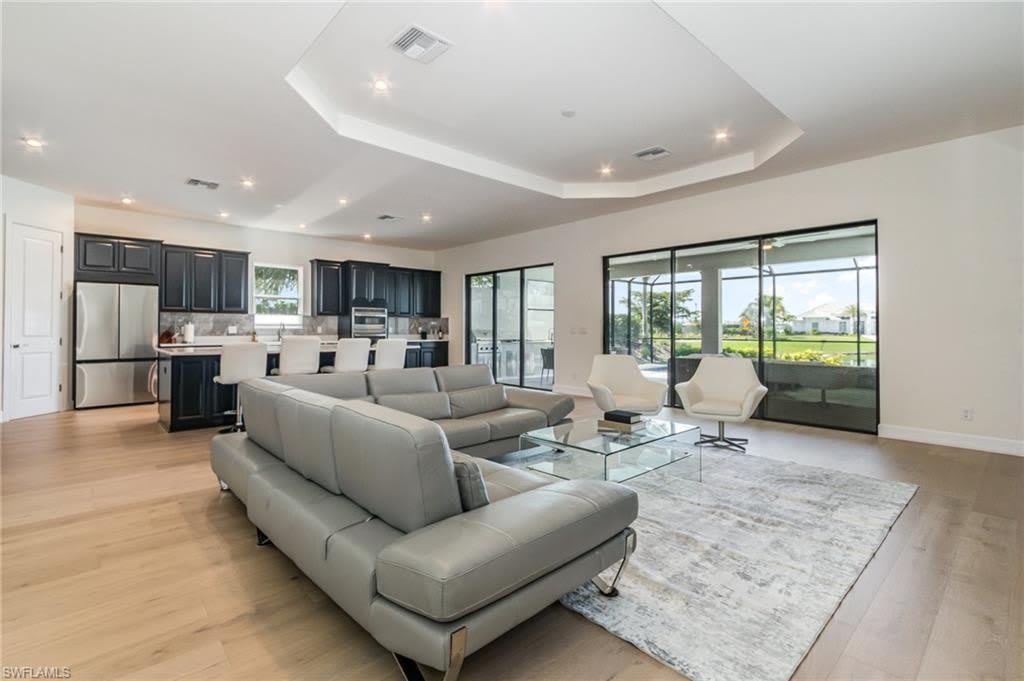 11110 Canal Grande Dr Lot 253 – photo 4