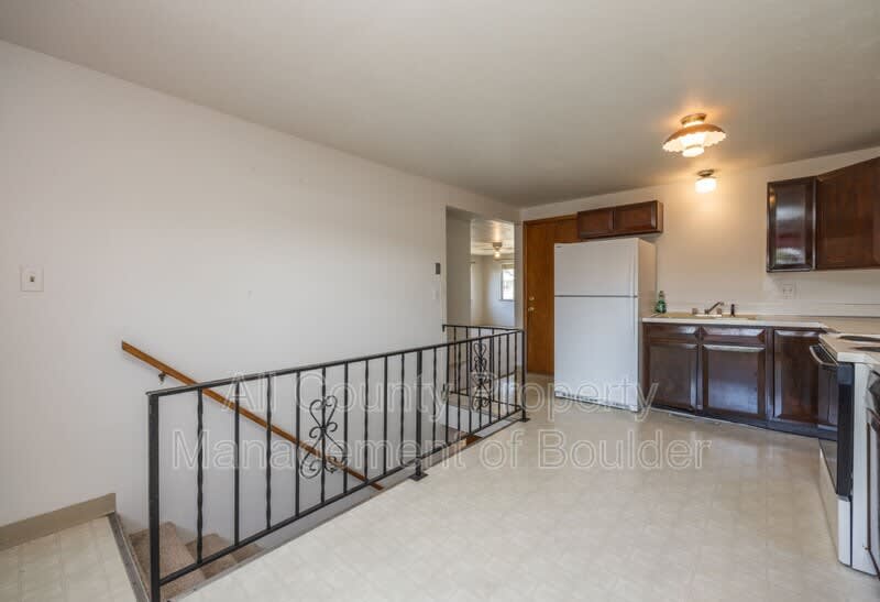 1517 Stuart St – photo 4