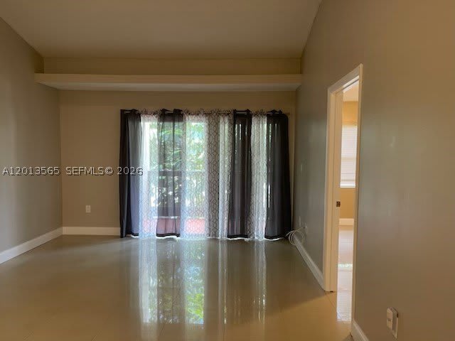 526 SW 113th Way – photo 4